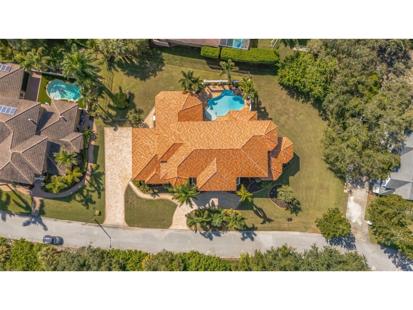 1079 Ashland Avenue Tarpon Springs FL 34689 W7879362 image3