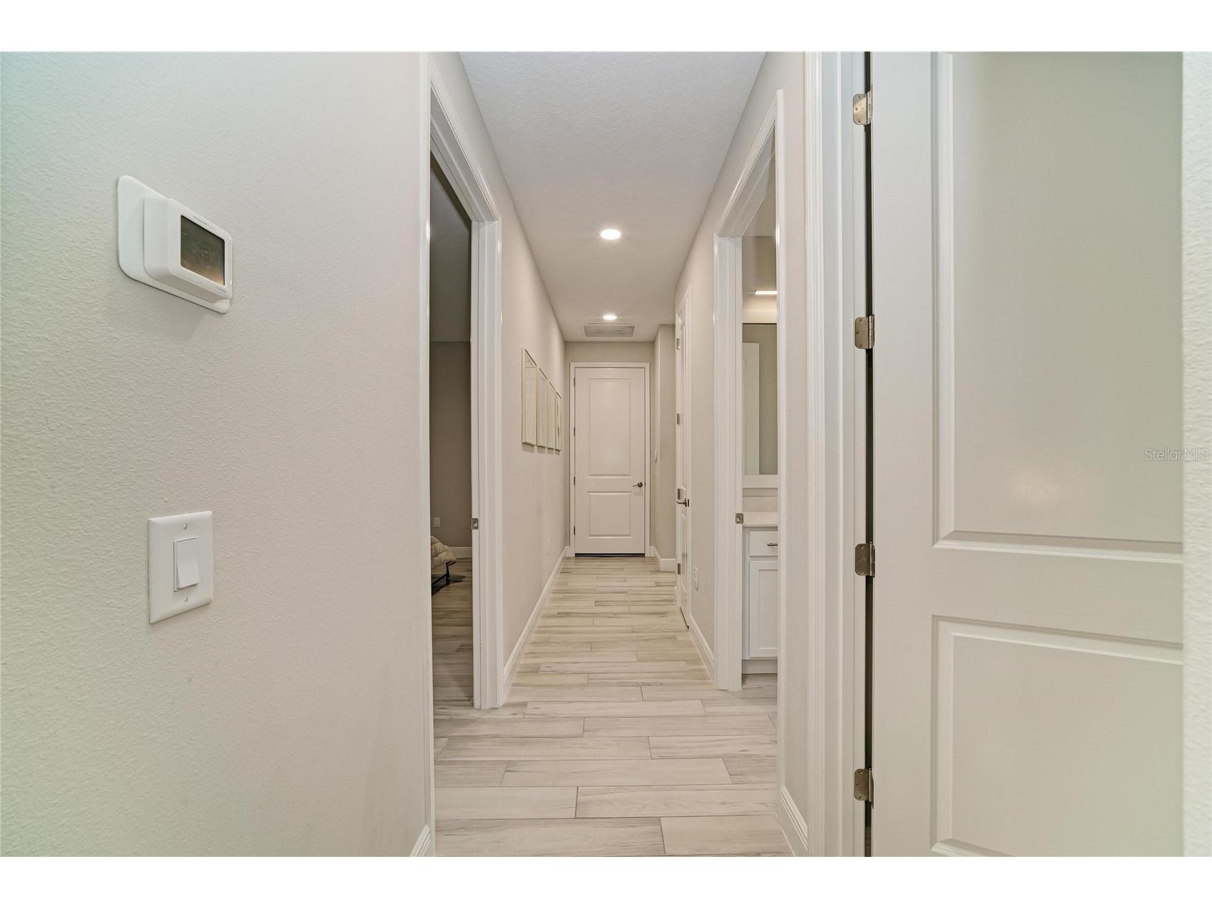1079 Waterline Court Sarasota FL 34240 A4696172 image32