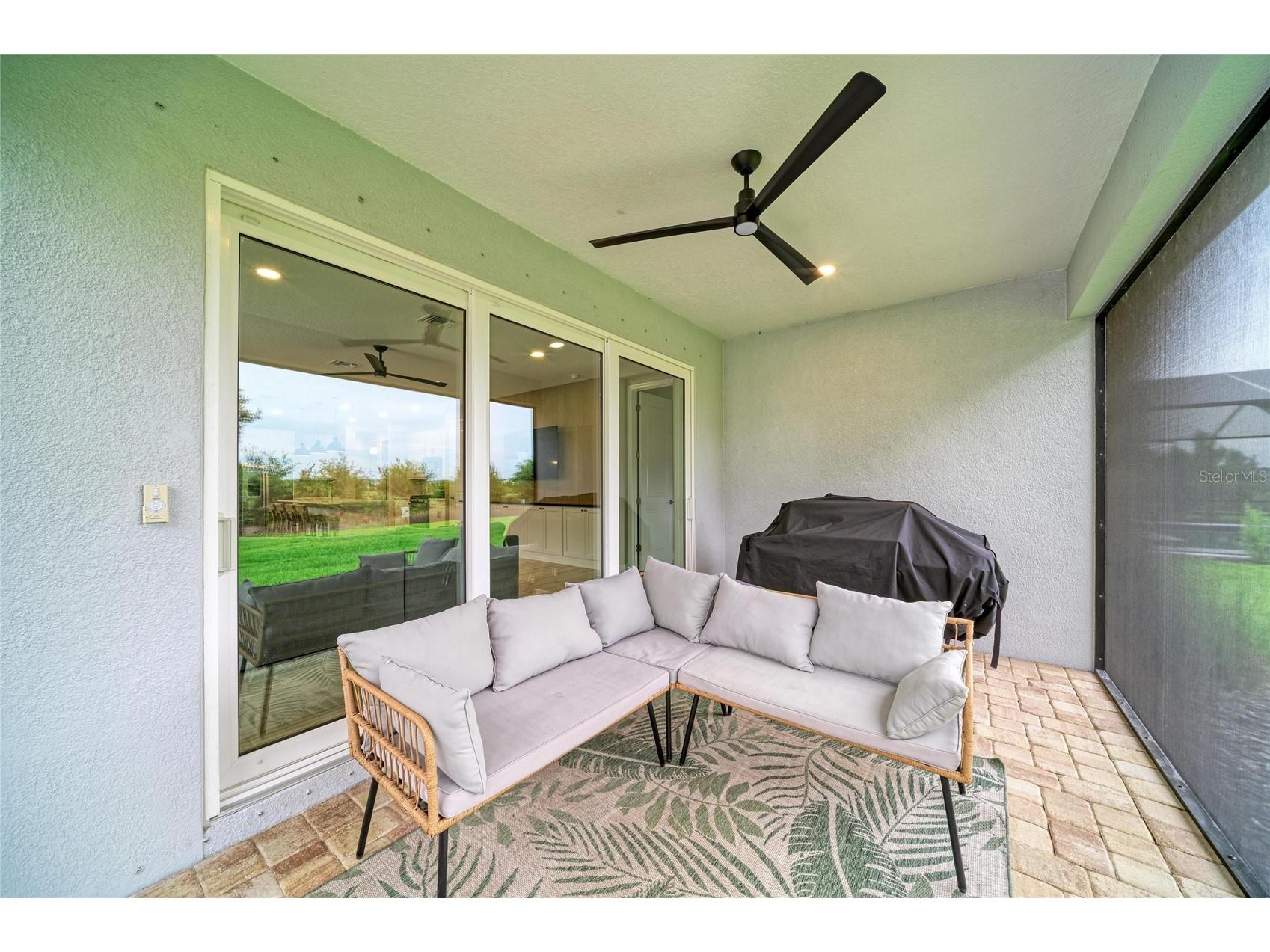1079 Waterline Court Sarasota FL 34240 A4696172 image40