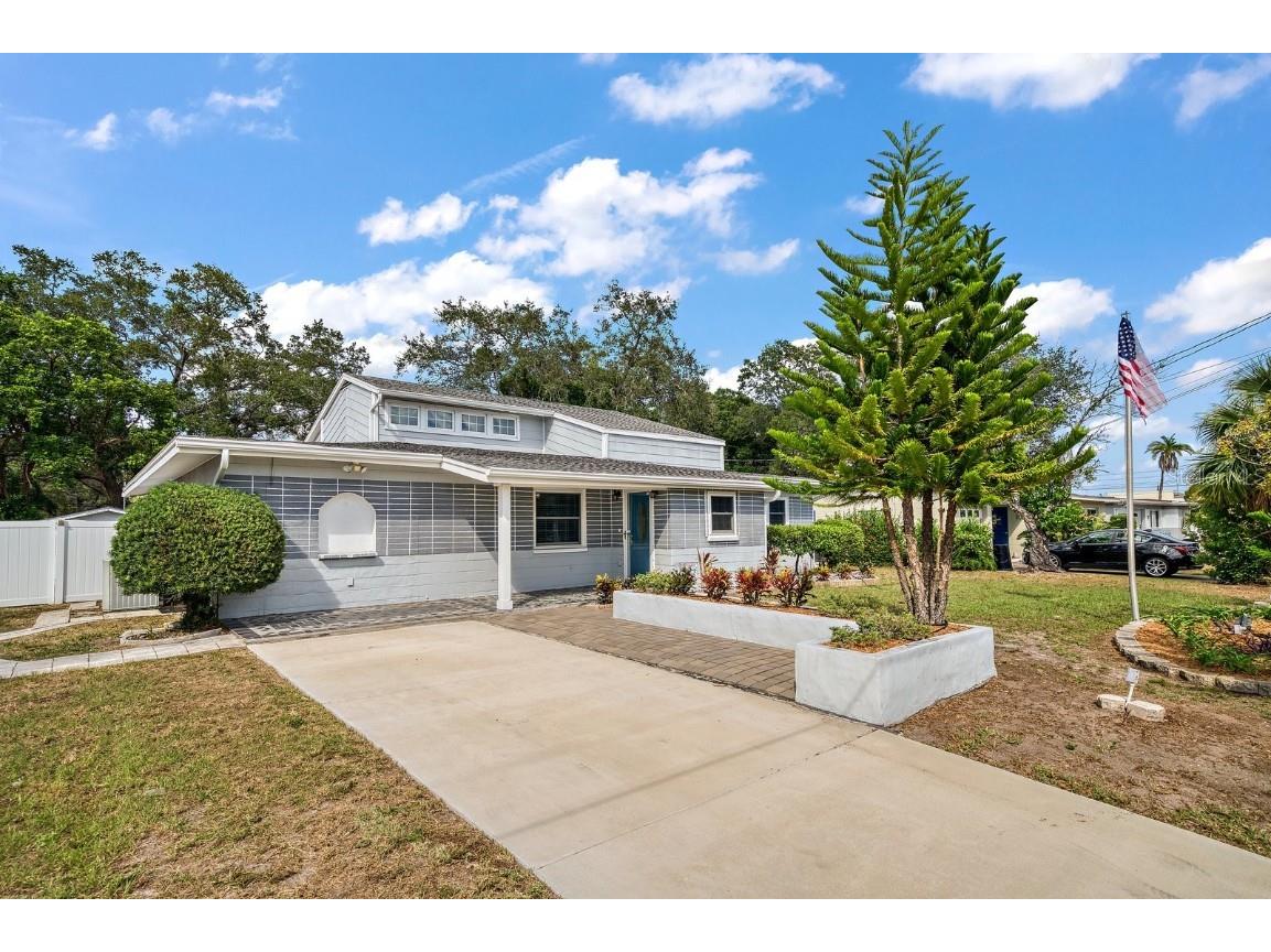 10791 Valencia Terrace Seminole FL 33772 U8216524 image1