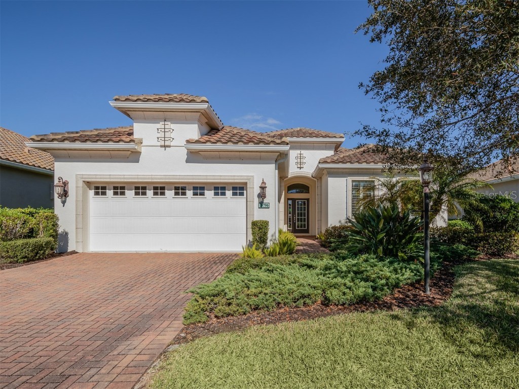 10796 Trophy Drive Englewood FL 34223 A4528271 image1