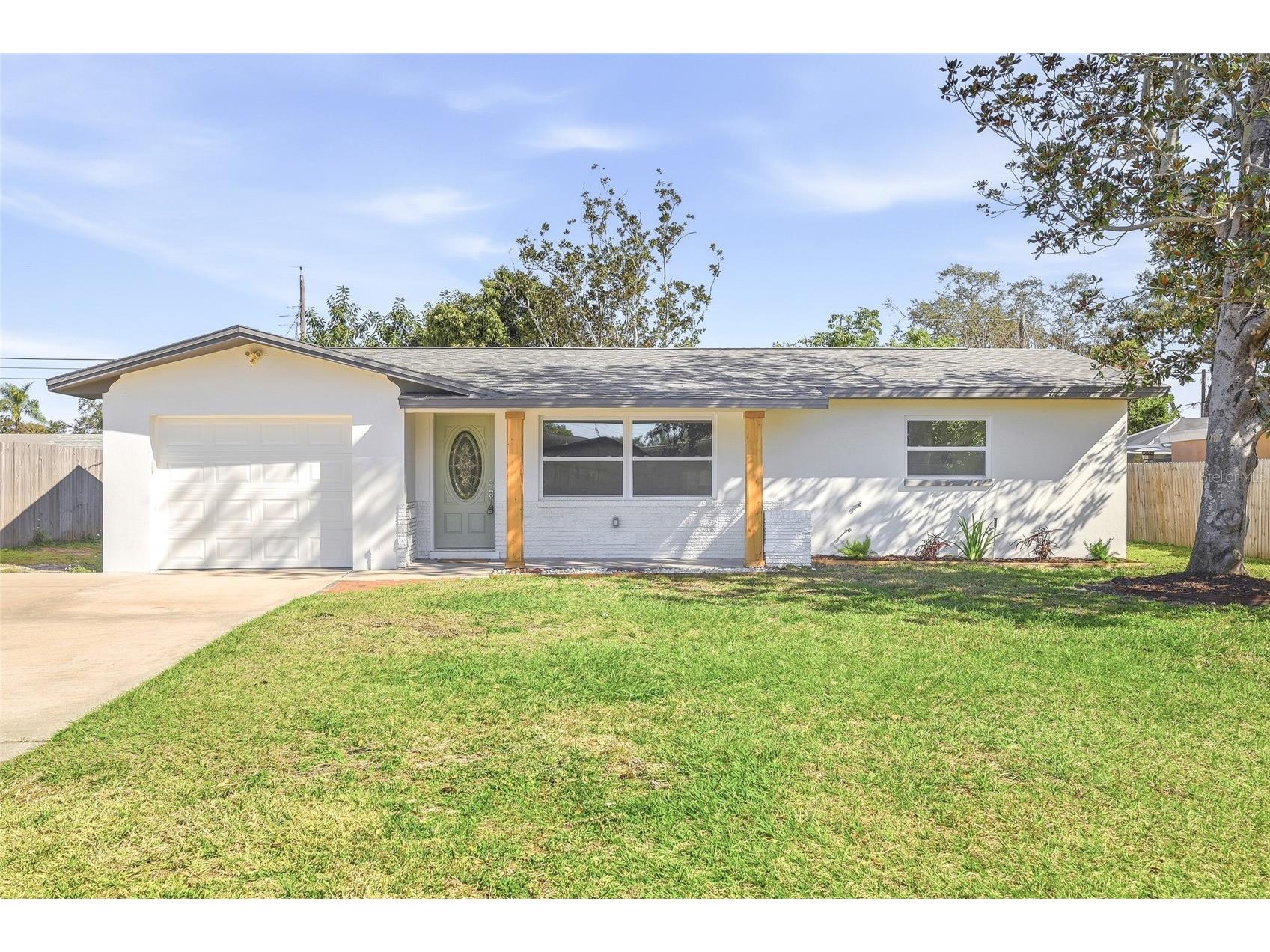 10799 99th Place Seminole FL 33772 TB8466134 image1