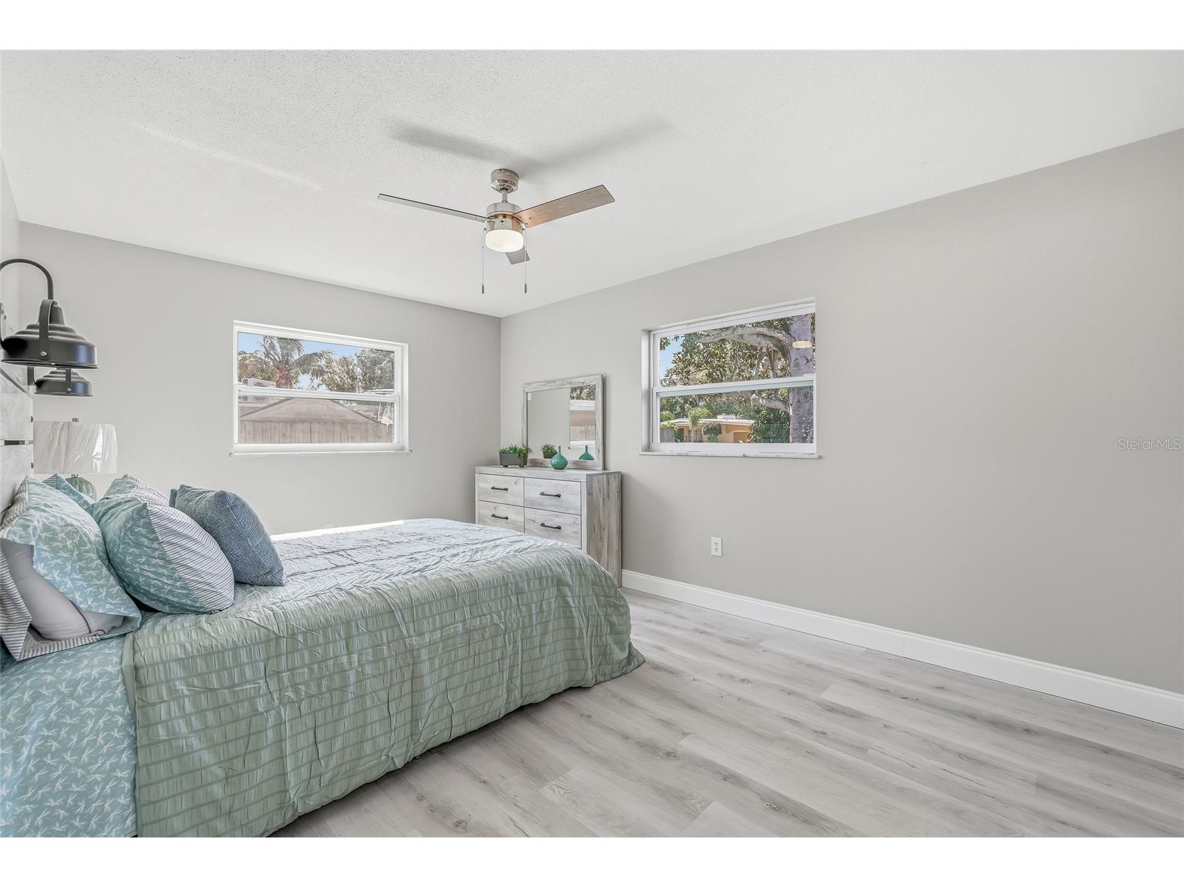 10799 99th Place Seminole FL 33772 TB8466134 image16