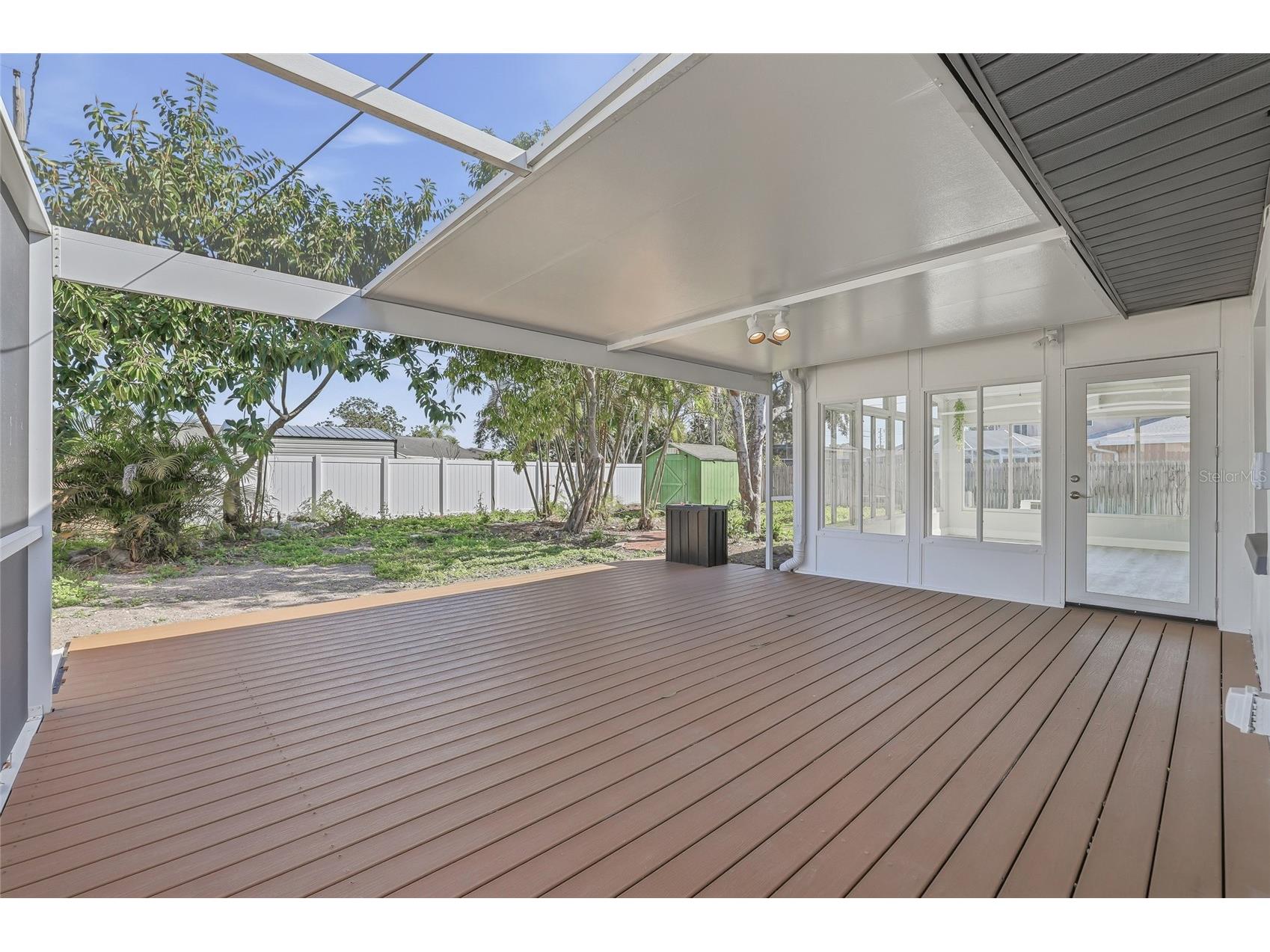 10799 99th Place Seminole FL 33772 TB8466134 image24