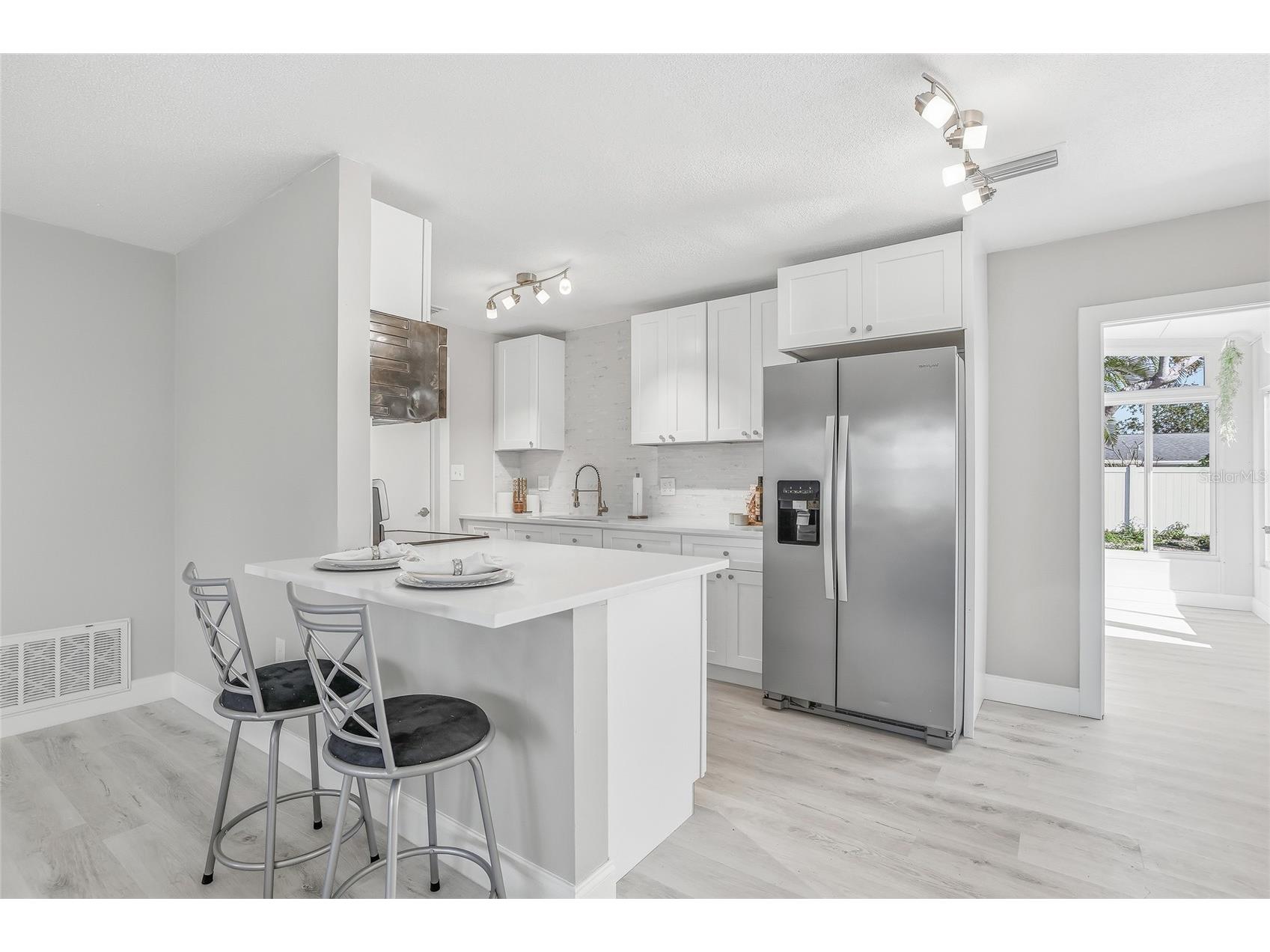 10799 99th Place Seminole FL 33772 TB8466134 image7