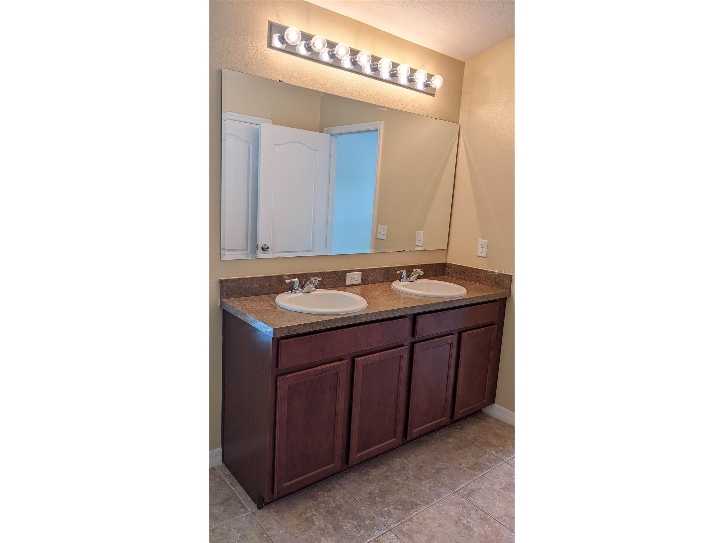 10799 Gran Paradiso Drive #A Orlando FL 32832 S5151217 image28