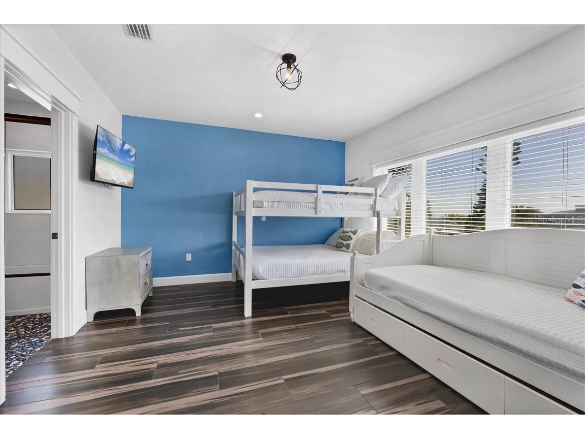 108 11th Street S Bradenton Beach FL 34217 A4672624 image33