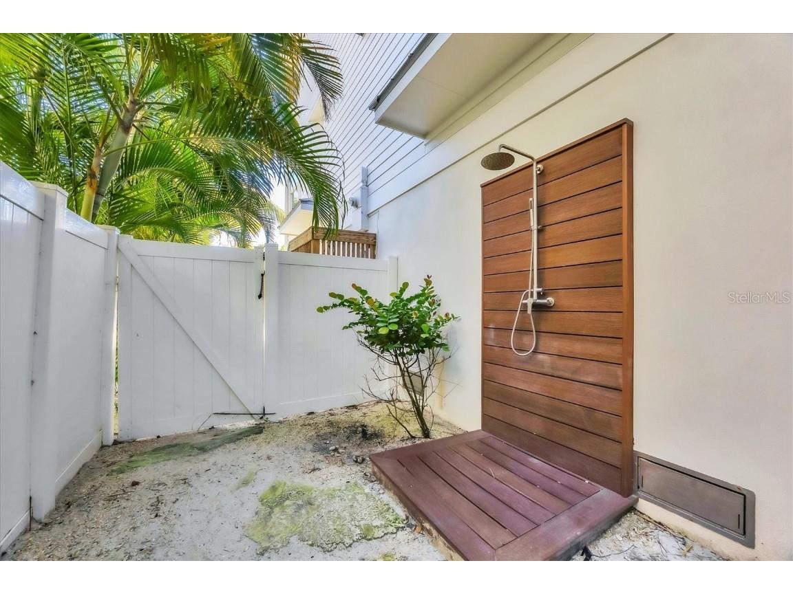 108 11th Street S Bradenton Beach FL 34217 A4672624 image49