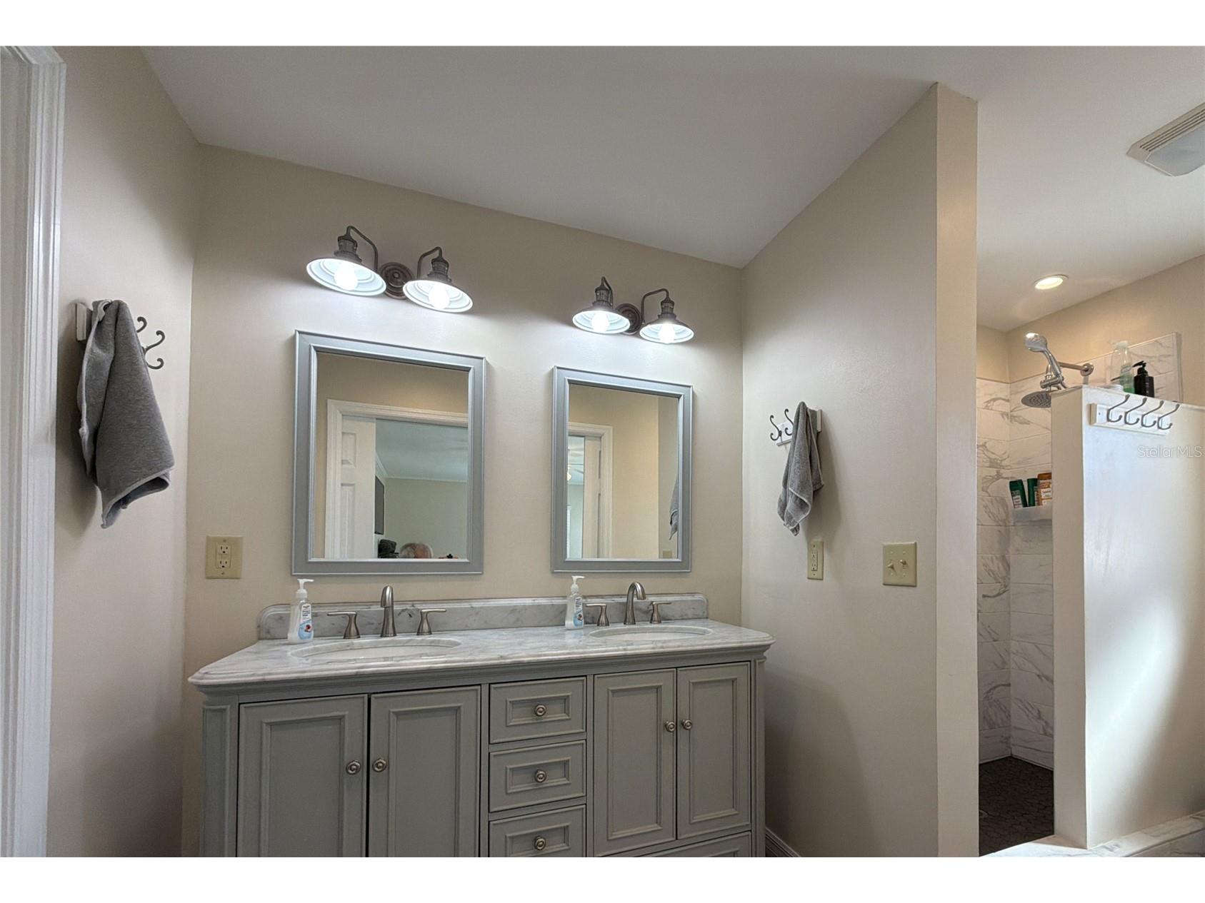 108 14th Street Belleair Beach FL 33786 TB8477195 image18