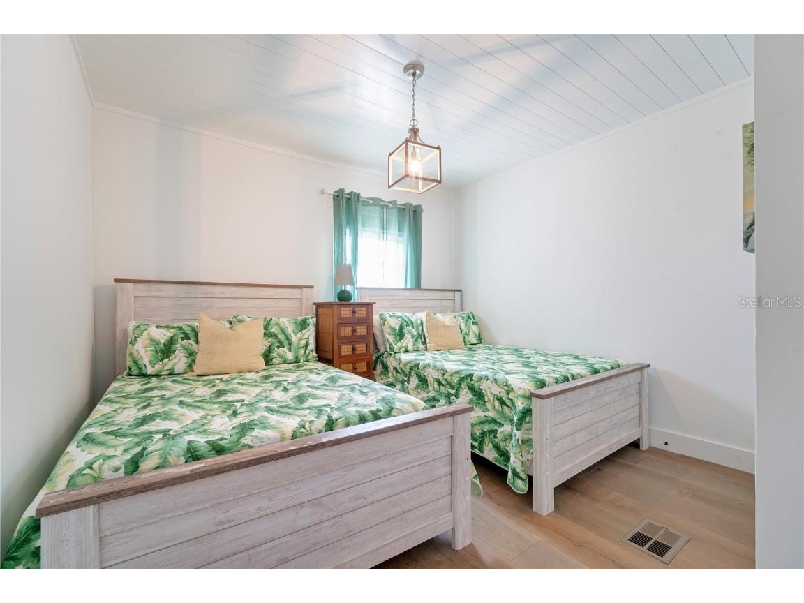 108 5th Avenue Saint Pete Beach FL 33706 TB8400050 image13