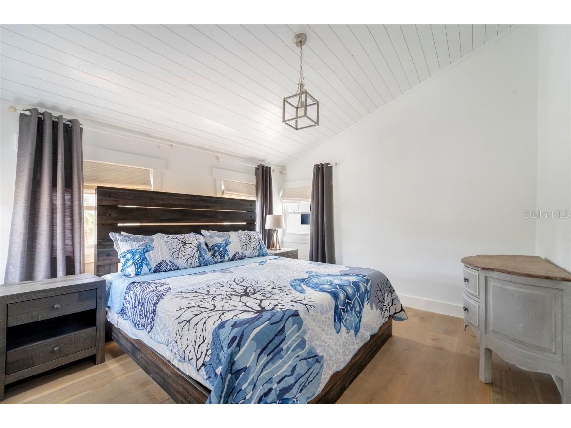 108 5th Avenue Saint Pete Beach FL 33706 TB8400050 image17