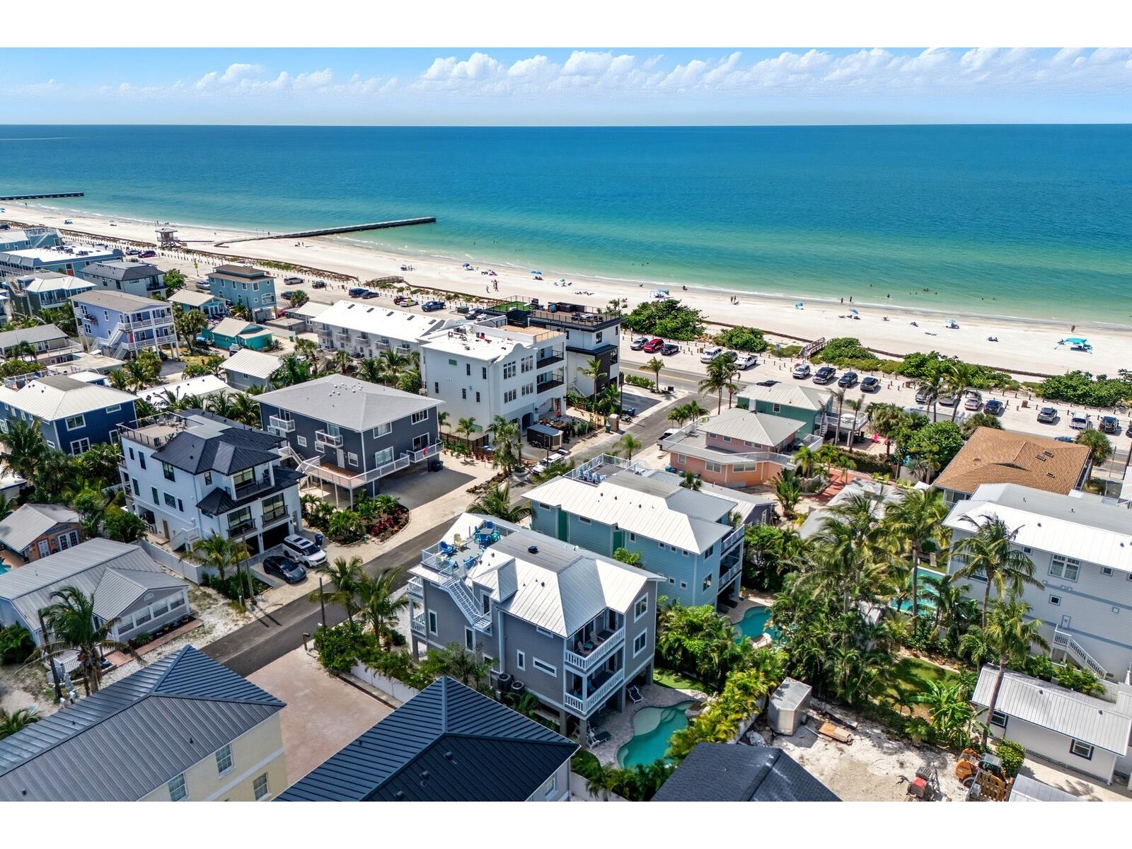 108 7th Street S Bradenton Beach FL 34217 A4673857 image1