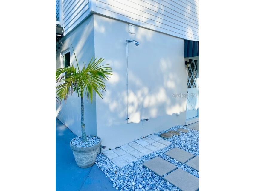 108 8th Street Belleair Beach FL 33786 U8192021 image19