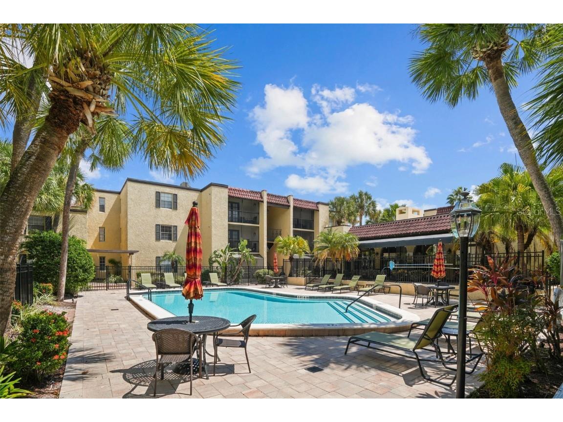 108 Alameda Court #236 Tampa FL 33609 TB8448609 image2