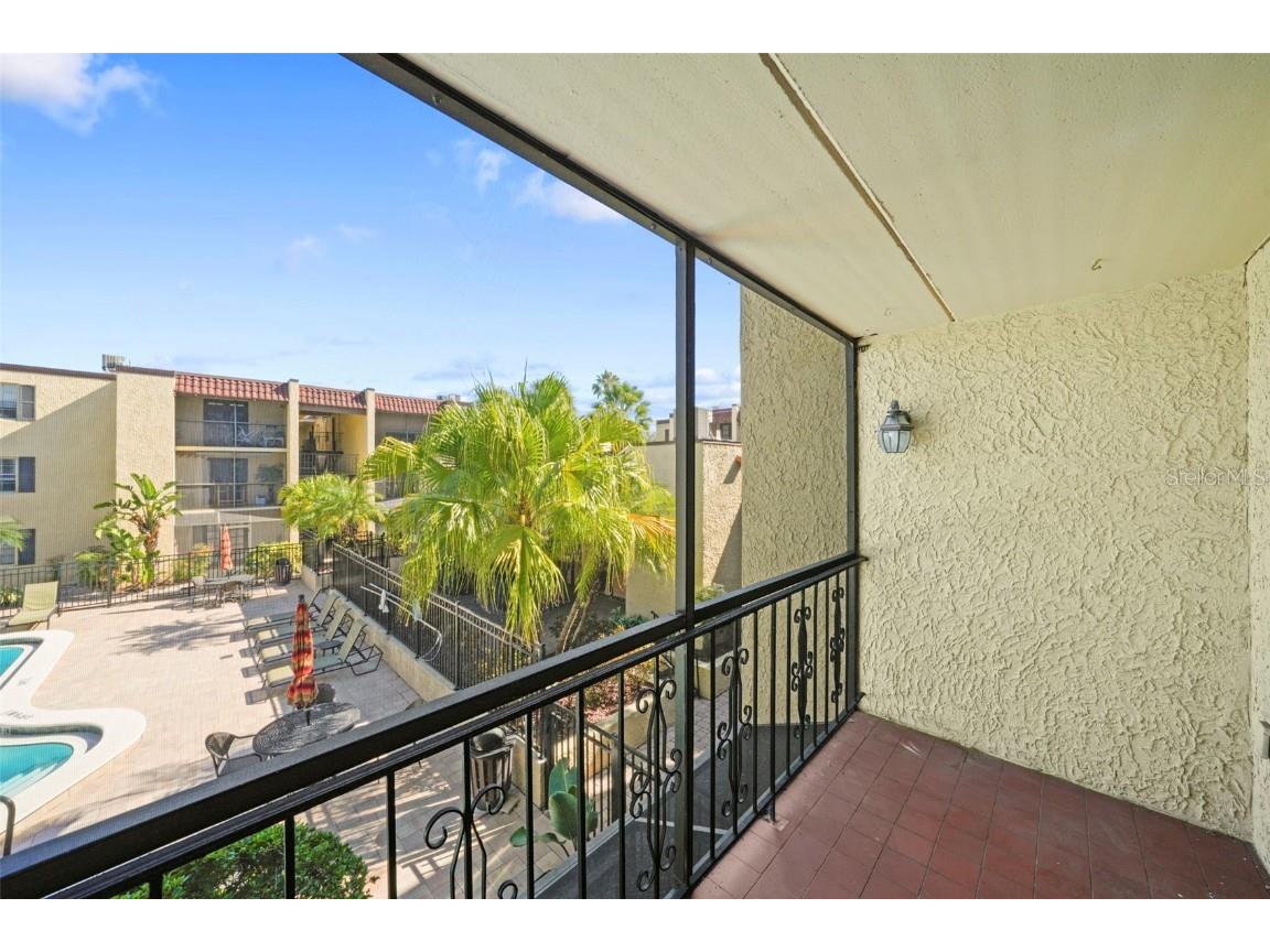108 Alameda Court #236 Tampa FL 33609 TB8448609 image3