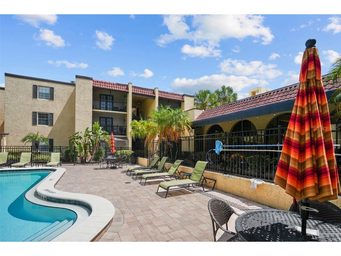 108 Alameda Court #236 Tampa FL 33609 TB8448609 image41