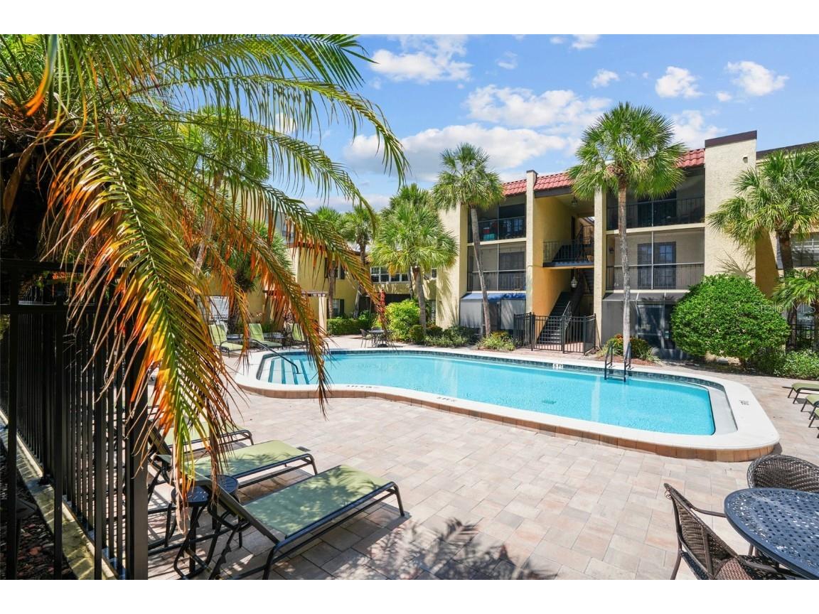 108 Alameda Court #236 Tampa FL 33609 TB8448609 image43