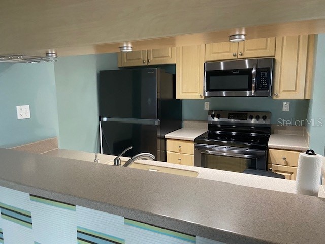 108 Alameda Court #334 Tampa FL 33609 TB8486841 image39