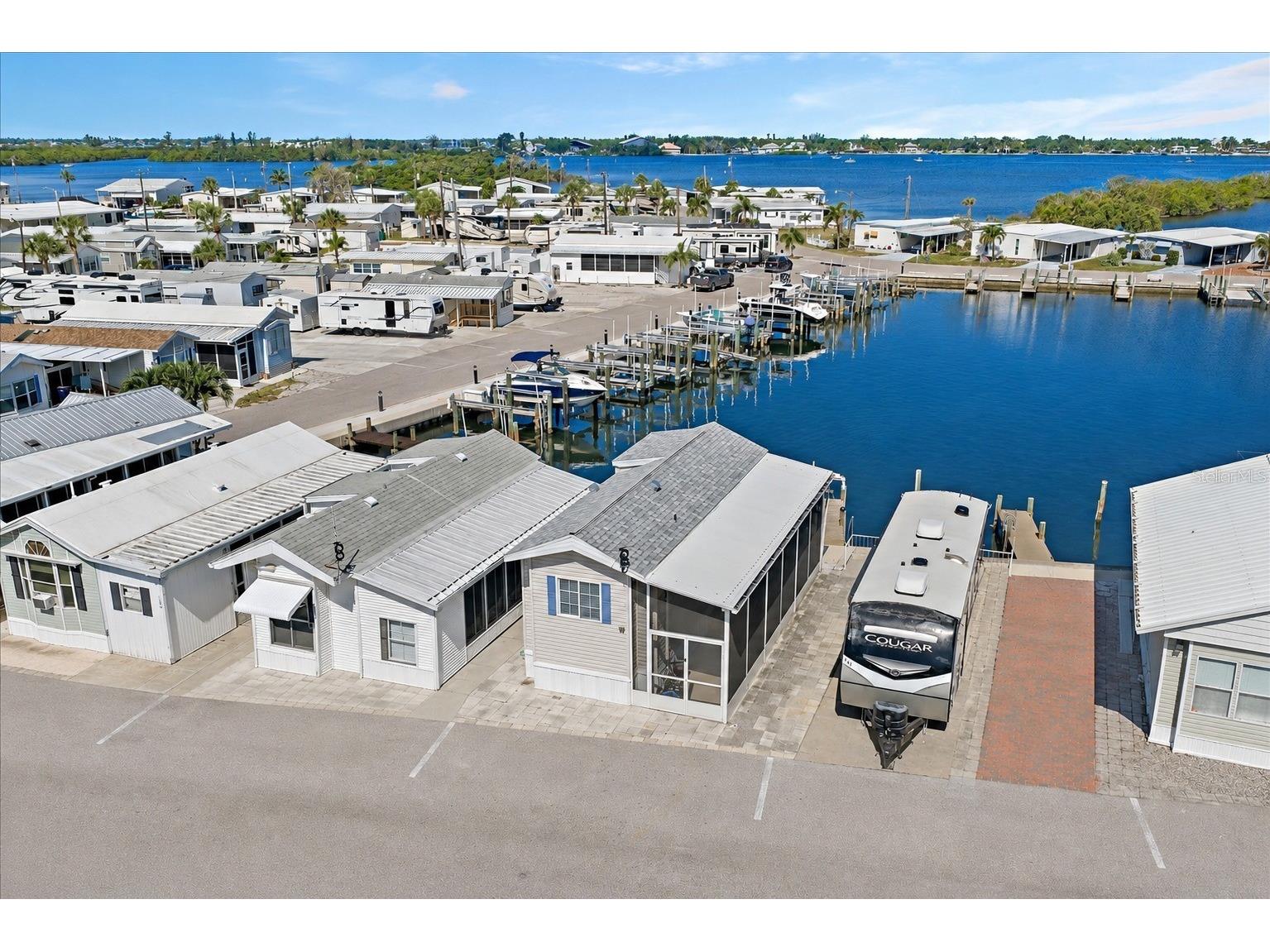 108 Bahia Drive Palmetto FL 34221 A4696351 image2