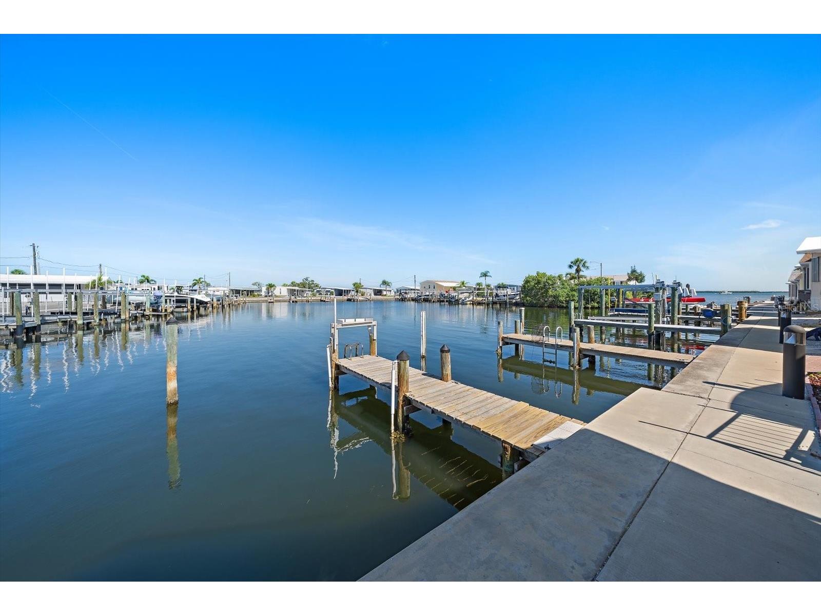 108 Bahia Drive Palmetto FL 34221 A4696351 image29