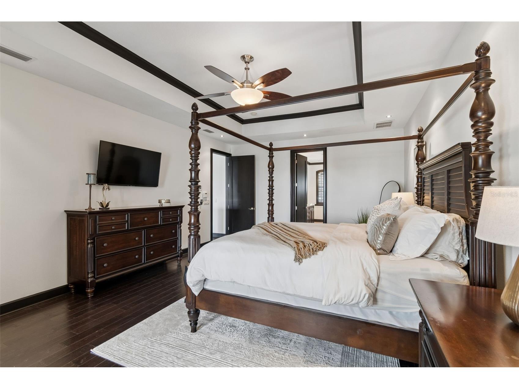 108 Bayside Drive Clearwater Beach FL 33767 TB8493820 image31