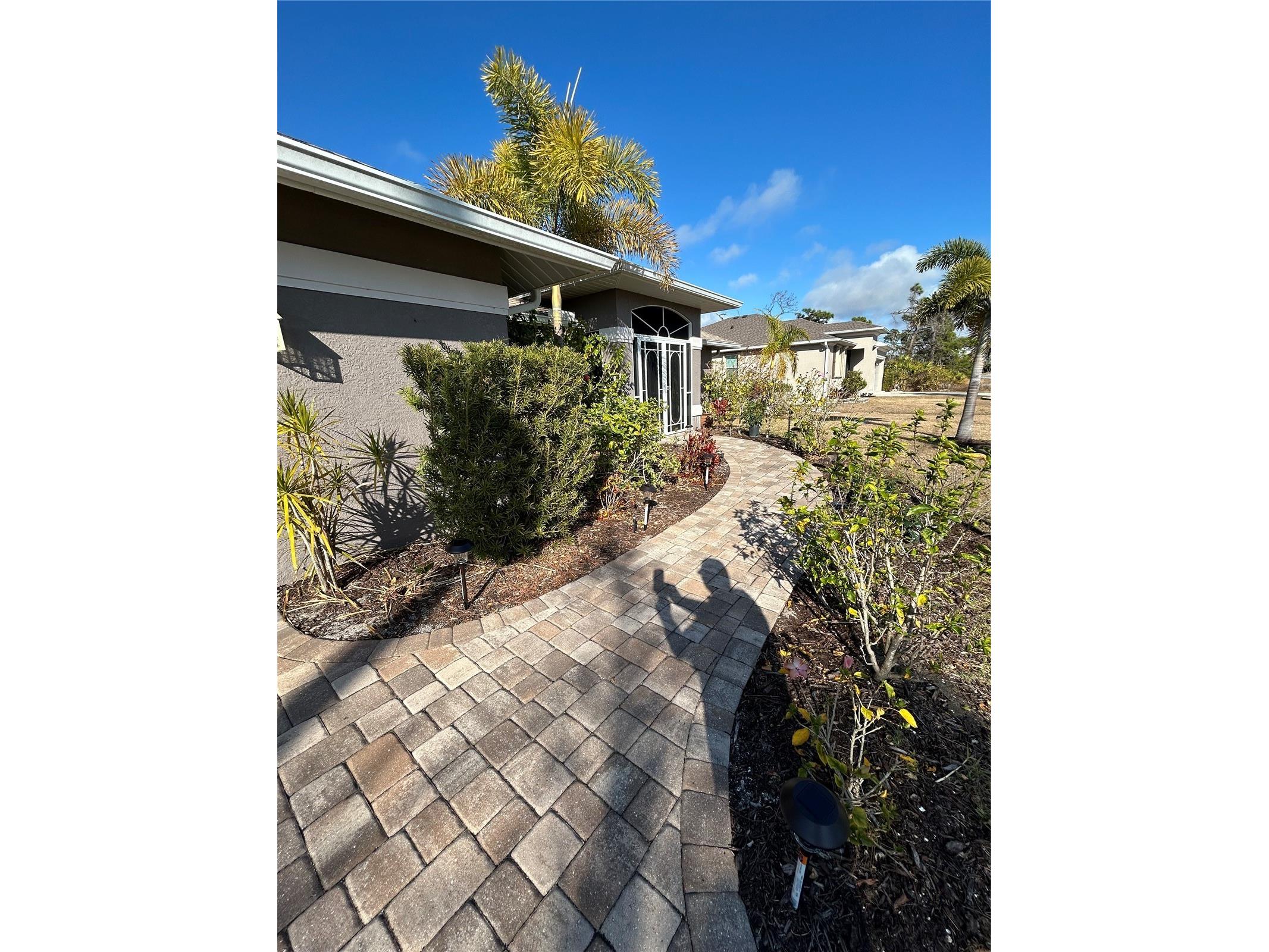 108 Beryl Drive Rotonda West FL 33947 D6146189 image2