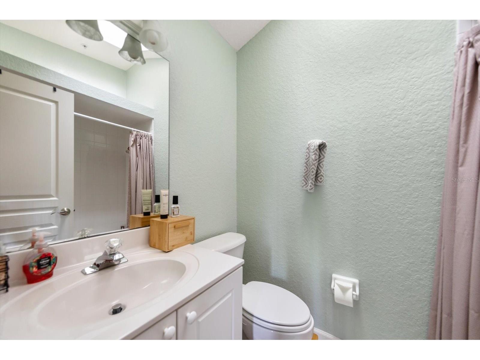 108 Brent Circle Oldsmar FL 34677 TB8483935 image15