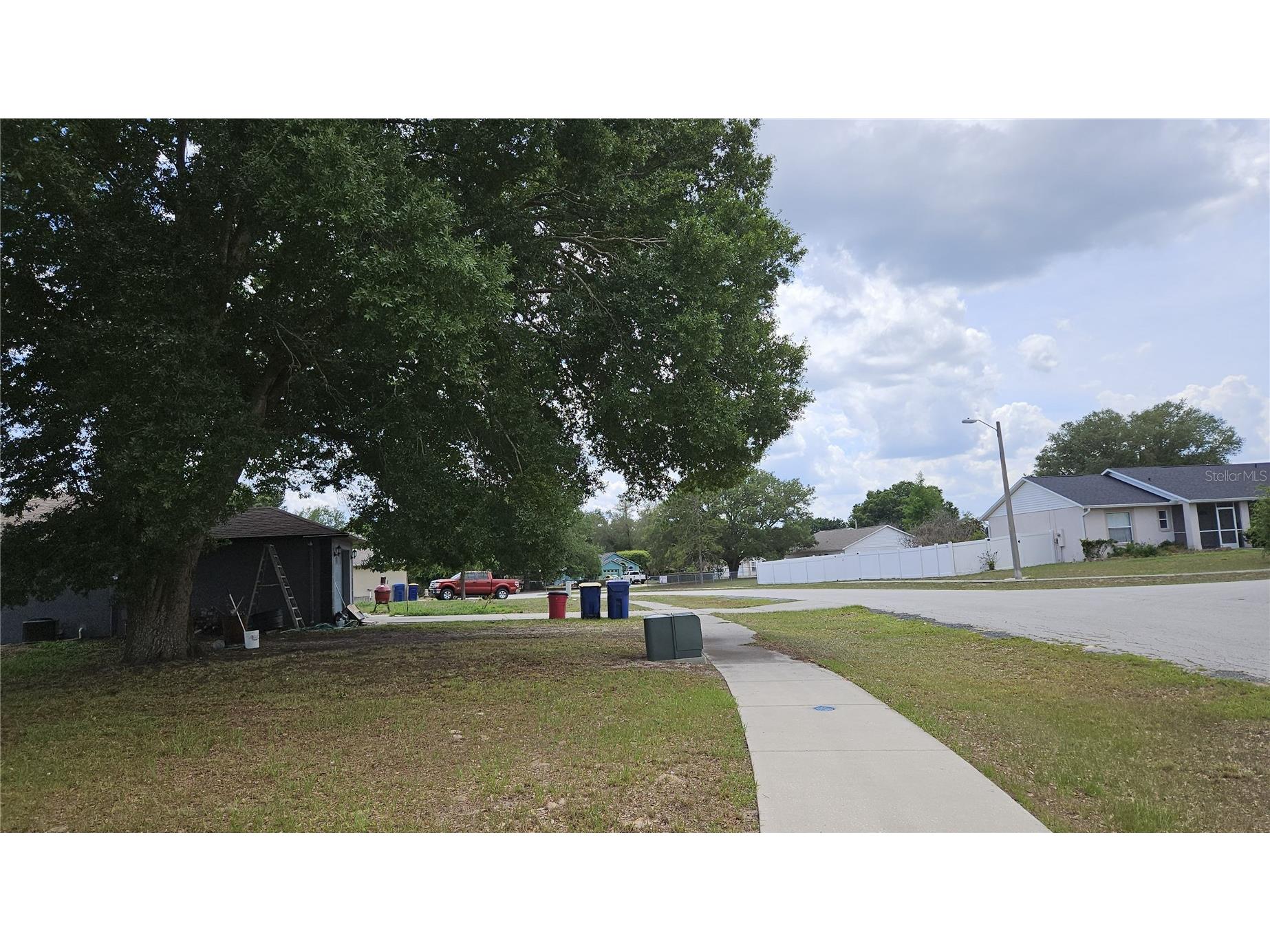108 Brittany Avenue Mascotte FL 34753 O6408110 image15