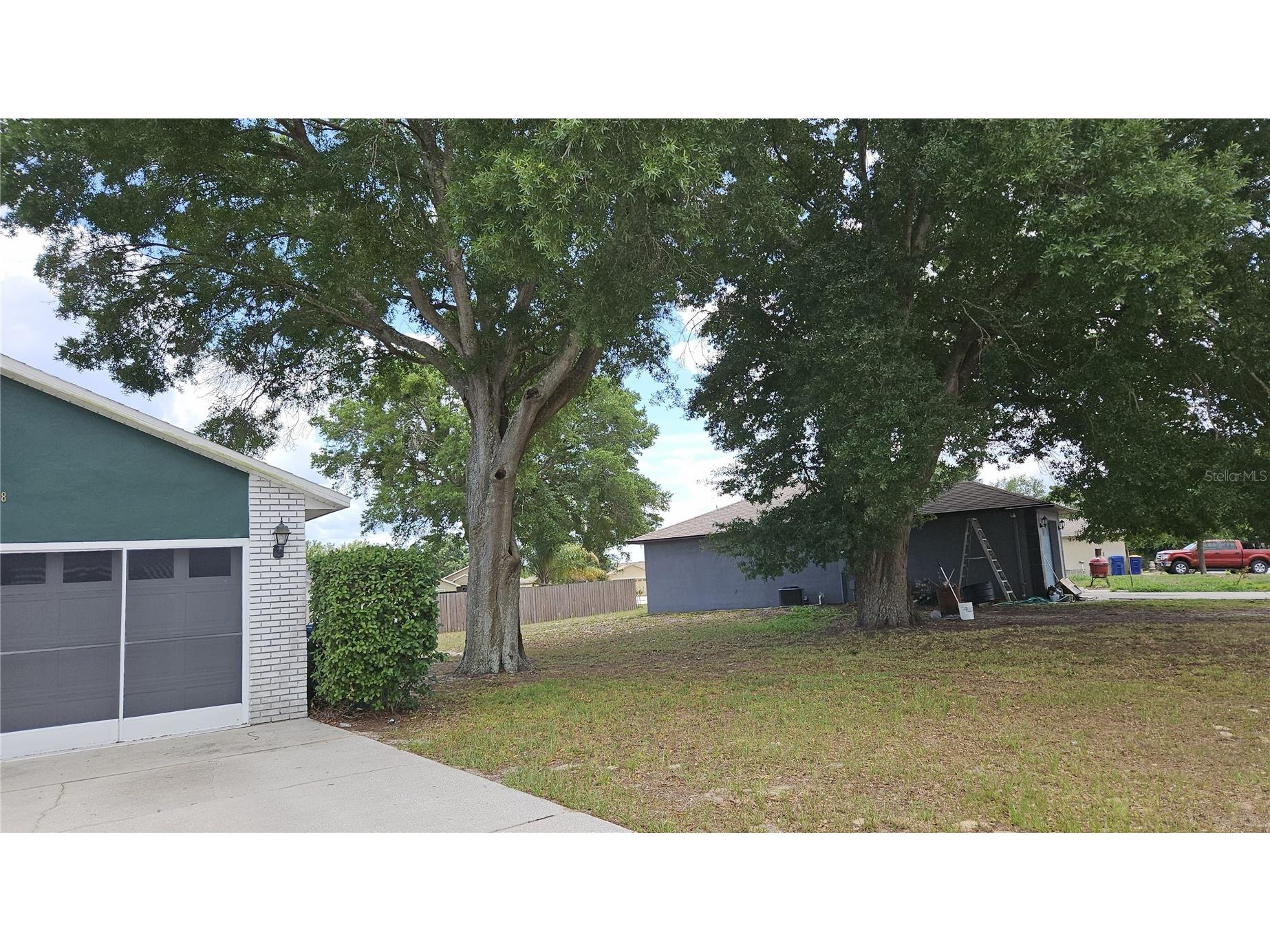 108 Brittany Avenue Mascotte FL 34753 O6408110 image3