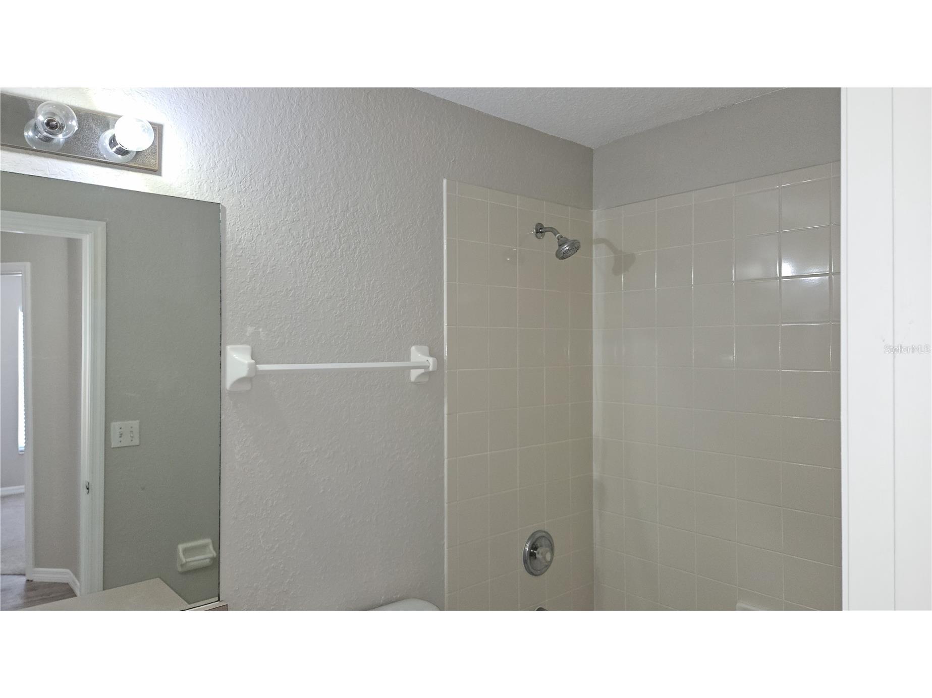 108 Brittany Avenue Mascotte FL 34753 O6408110 image9