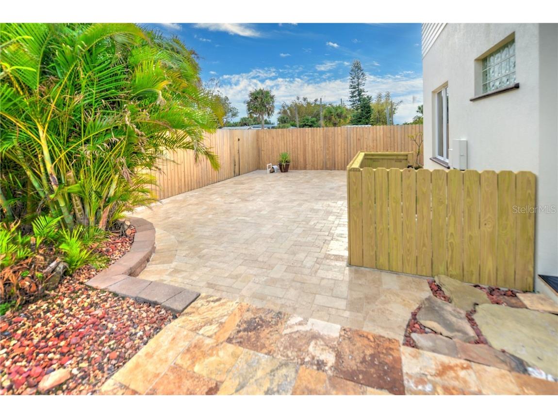 108 Broad Avenue Daytona Beach FL 32118 O6362928 image14