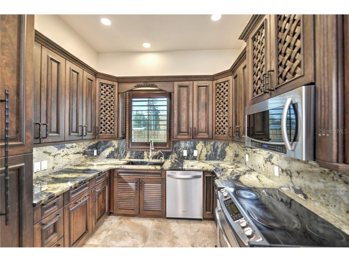 108 Broad Avenue Daytona Beach FL 32118 O6362928 image26