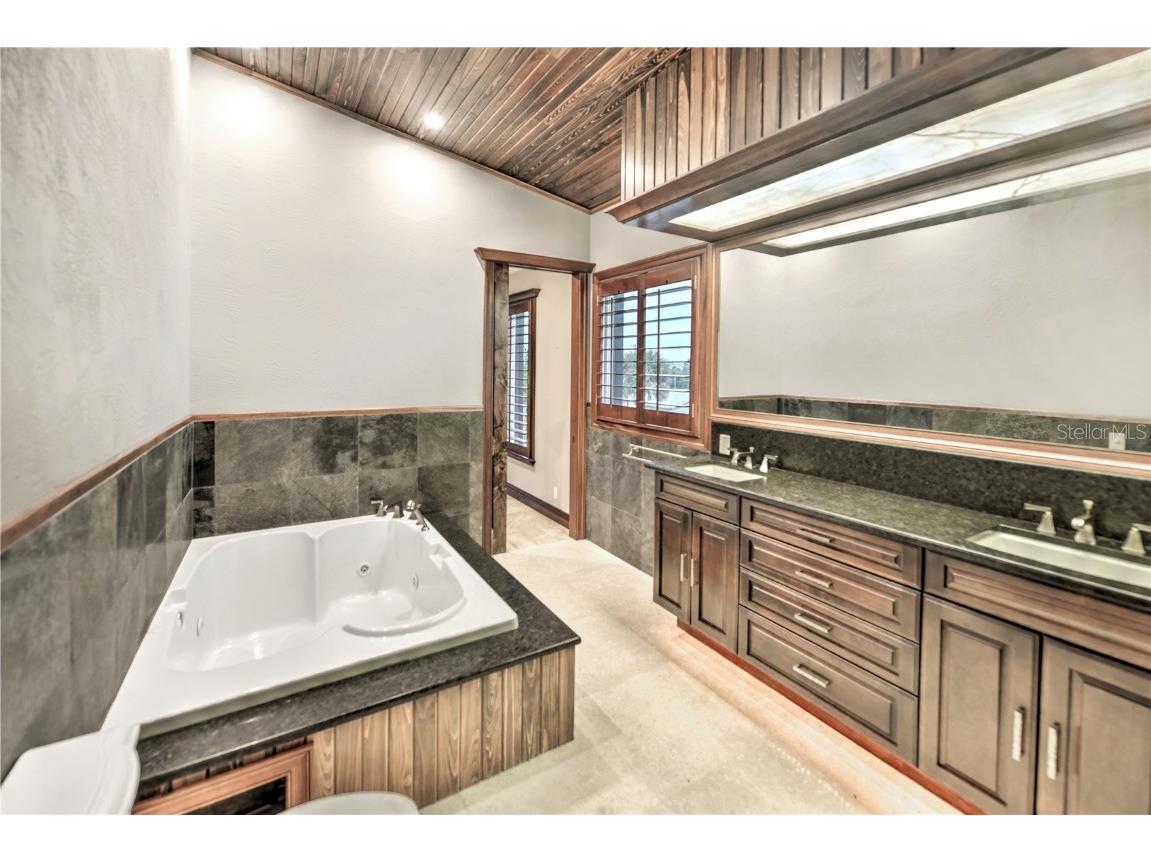 108 Broad Avenue Daytona Beach FL 32118 O6362928 image35