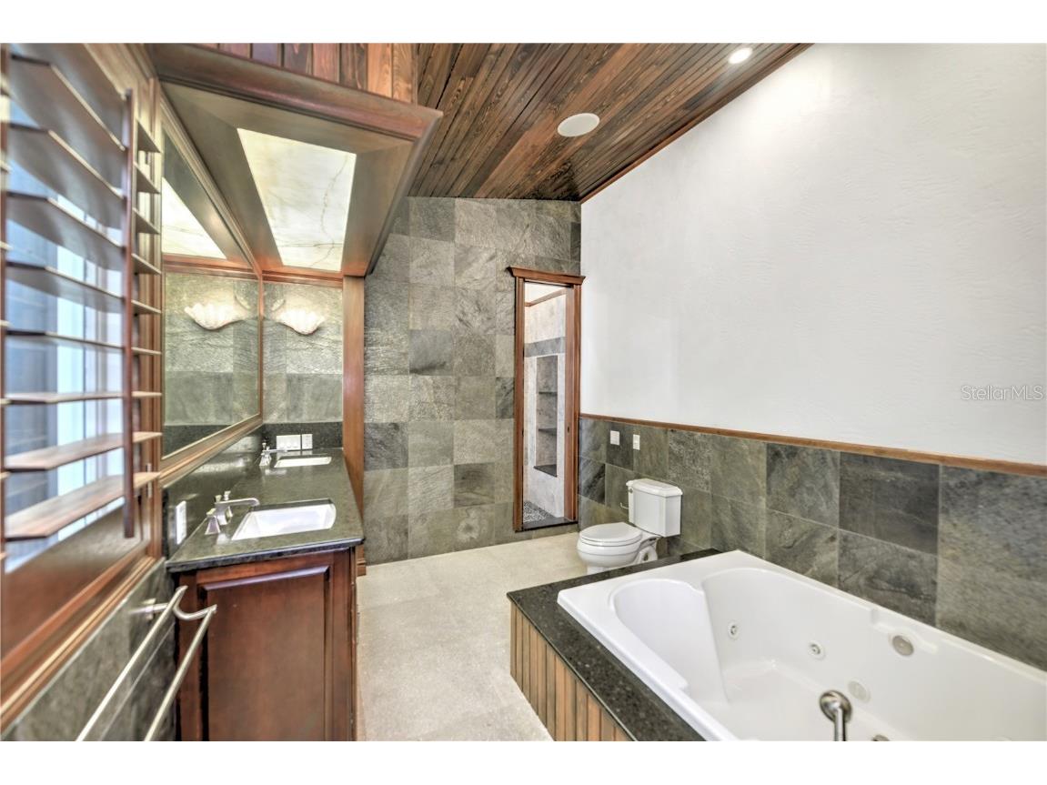 108 Broad Avenue Daytona Beach FL 32118 O6362928 image36