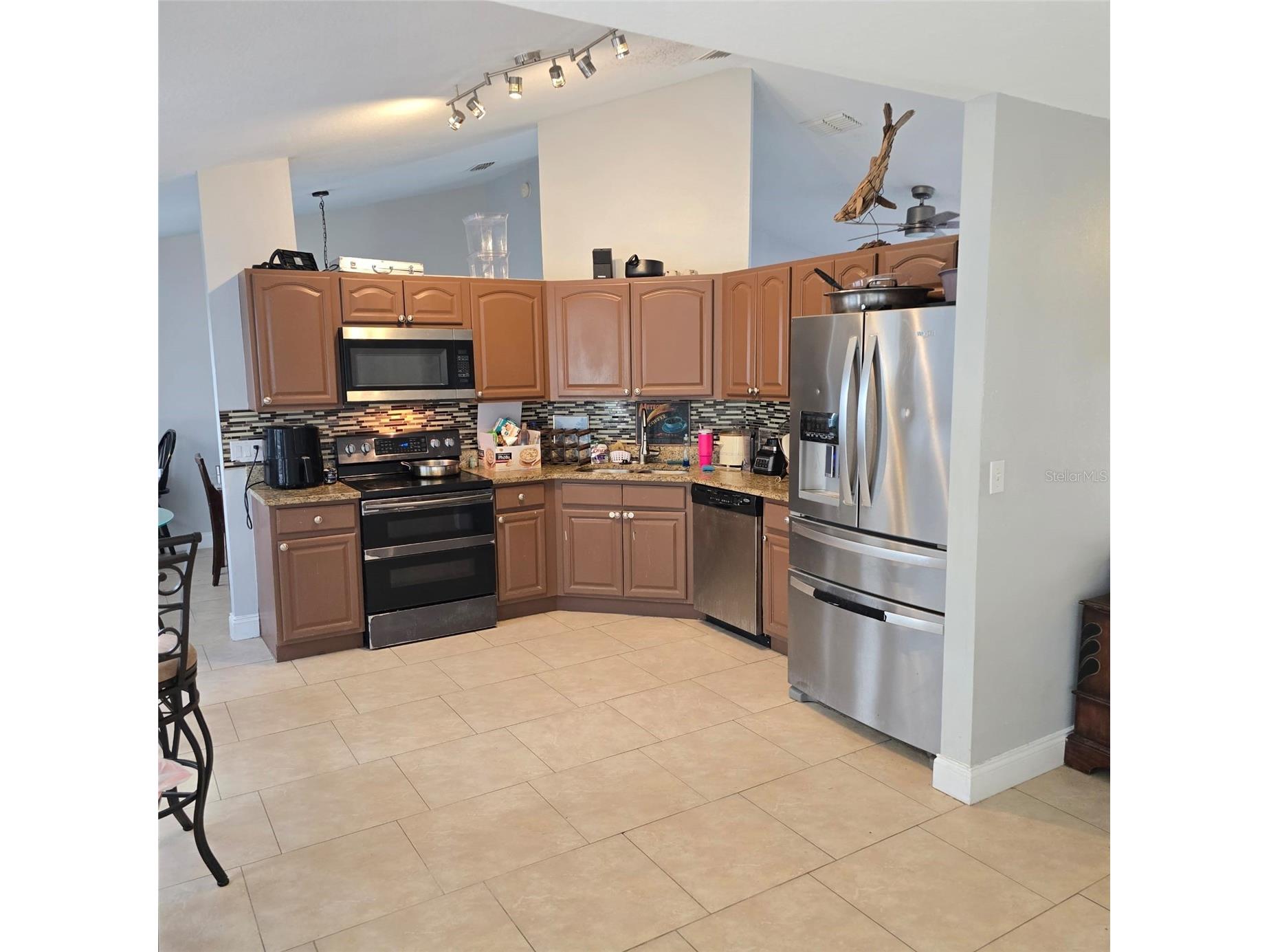 108 Chris Court Davenport FL 33896 S5142023 image3