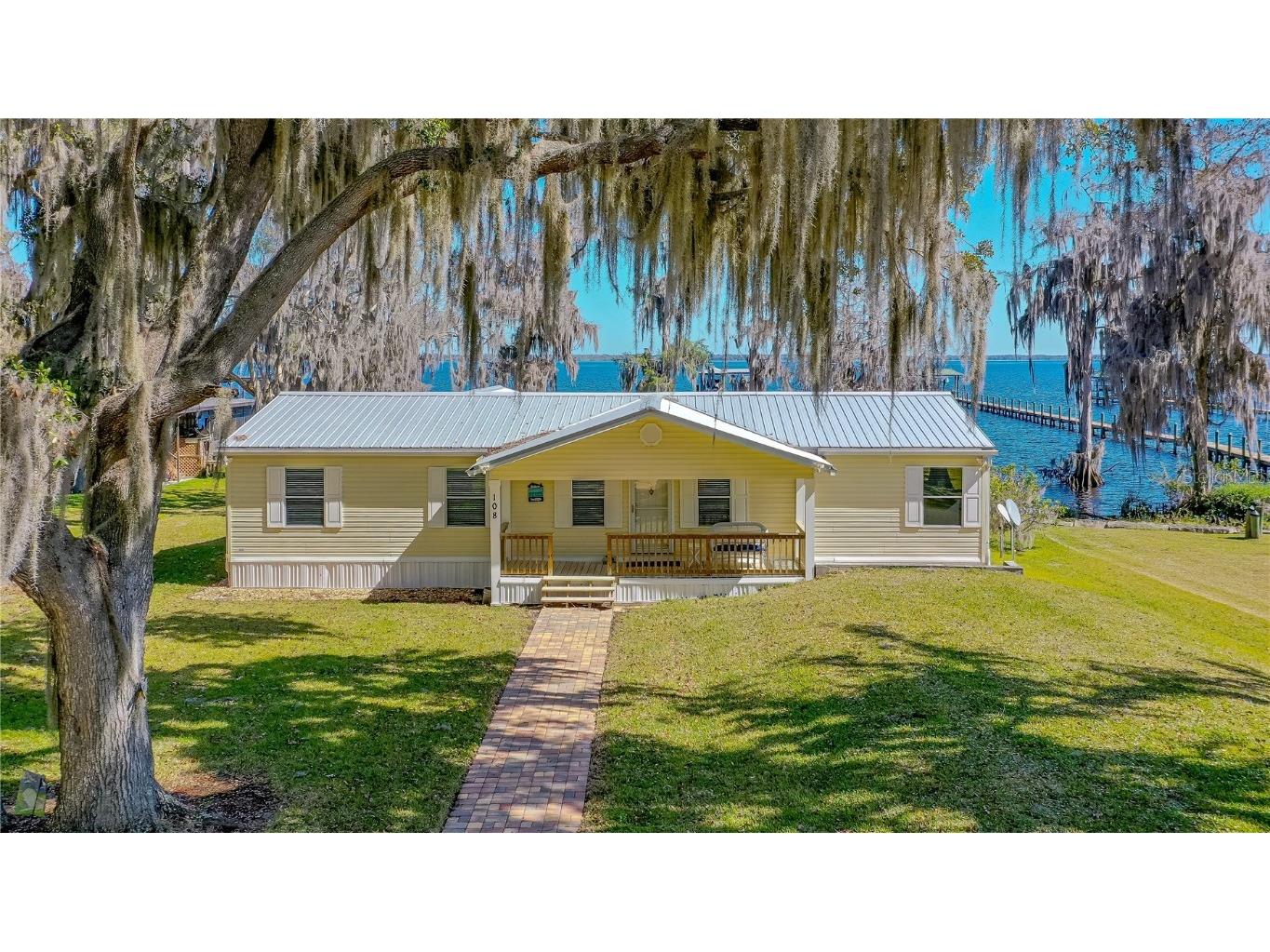 108 Crescent Lake Drive Crescent City FL 32112 - Crescent V4934870 image1