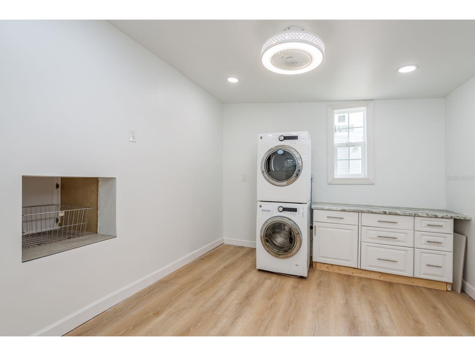 108 Dolphin Drive E Oldsmar FL 34677 TB8482185 image17