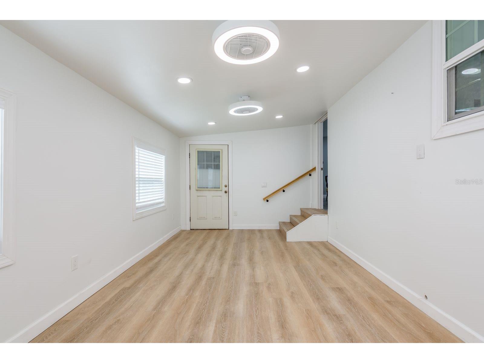 108 Dolphin Drive E Oldsmar FL 34677 TB8482185 image18