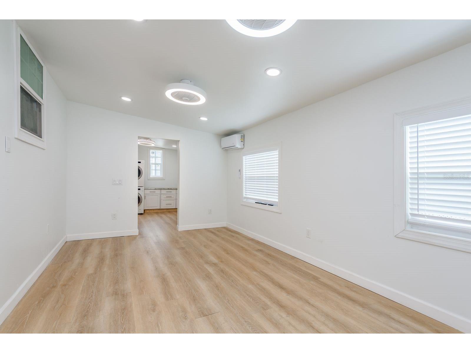 108 Dolphin Drive E Oldsmar FL 34677 TB8482185 image19