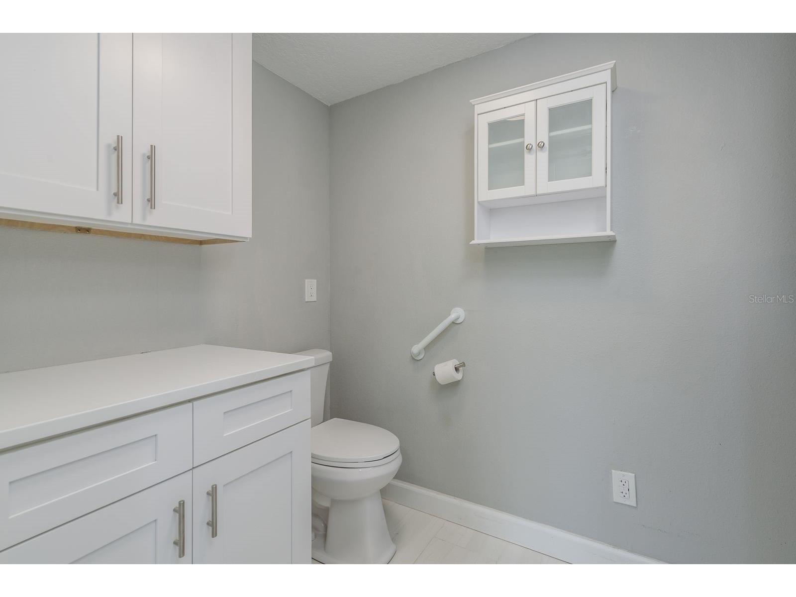 108 Dolphin Drive E Oldsmar FL 34677 TB8482185 image25