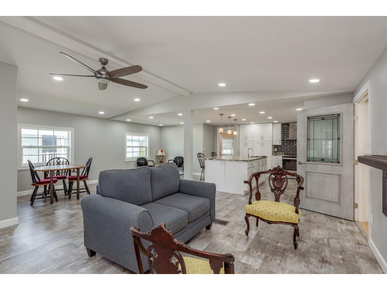 108 Dolphin Drive E Oldsmar FL 34677 TB8482185 image9