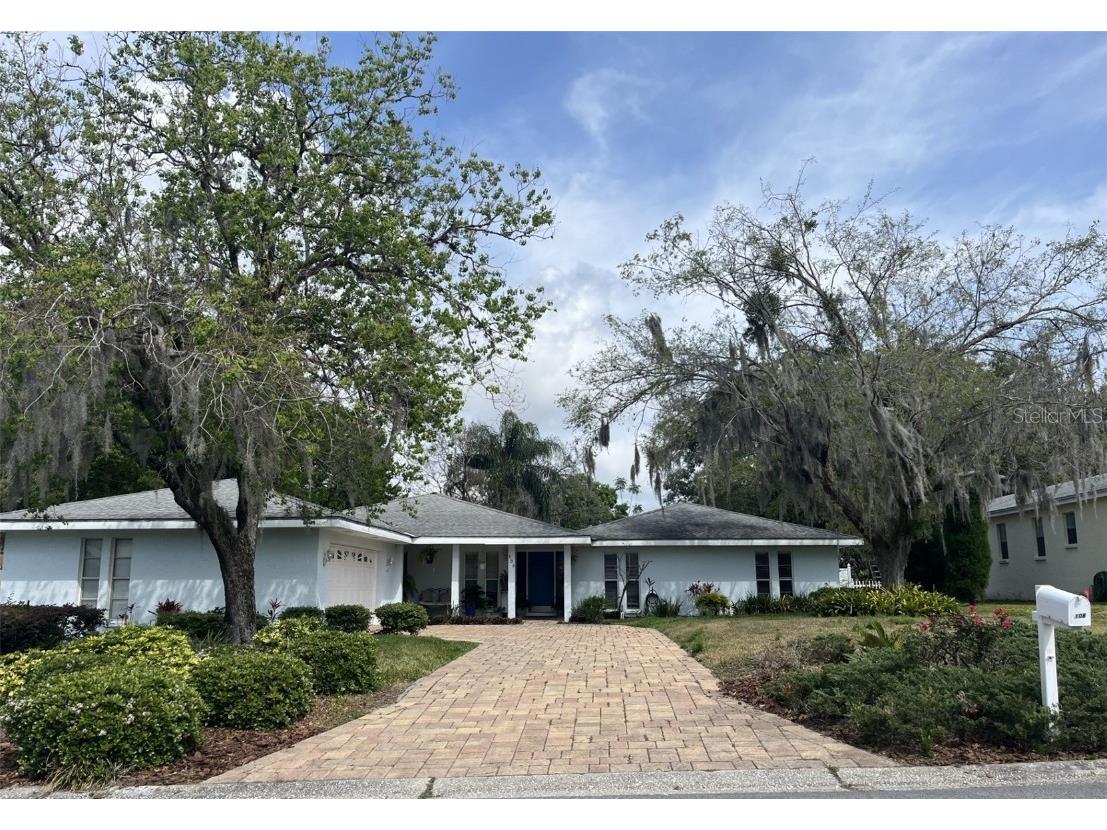 108 E Barkfield Street Brandon FL 33511 T3503896 image1