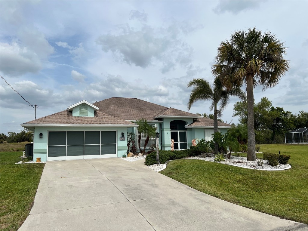 108 Fairway Road Rotonda West FL 33947 D6141185 image1