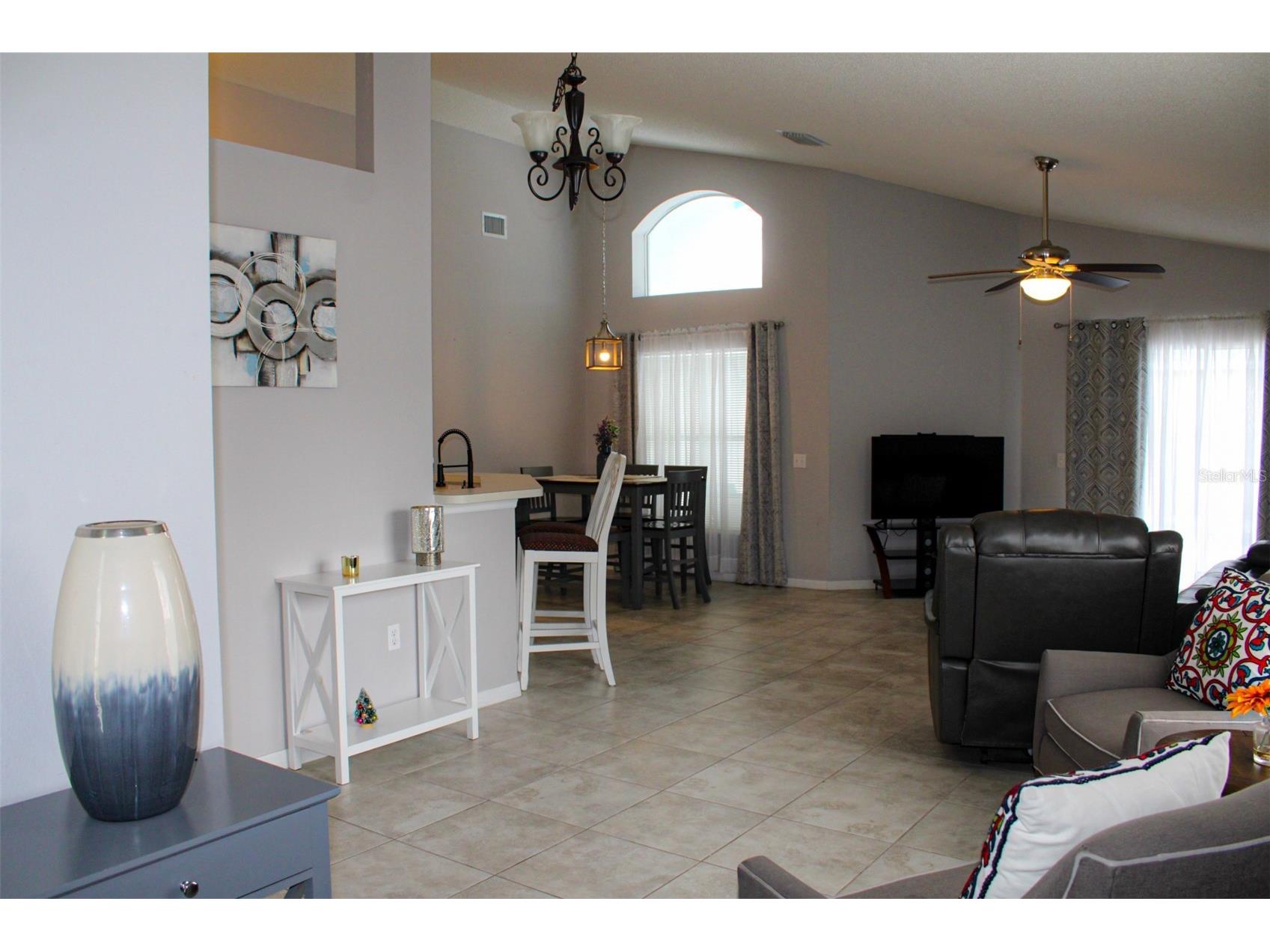 108 Grosvenor Loop Davenport FL 33897 O6408626 image3
