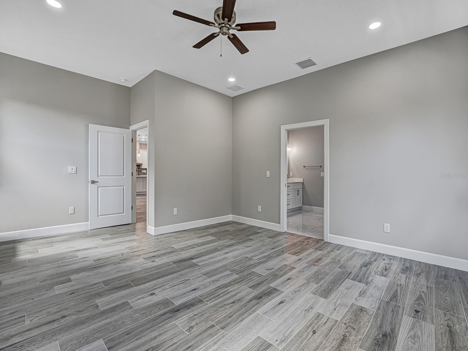 108 Irwin Street E Safety Harbor FL 34695 TB8491819 image44