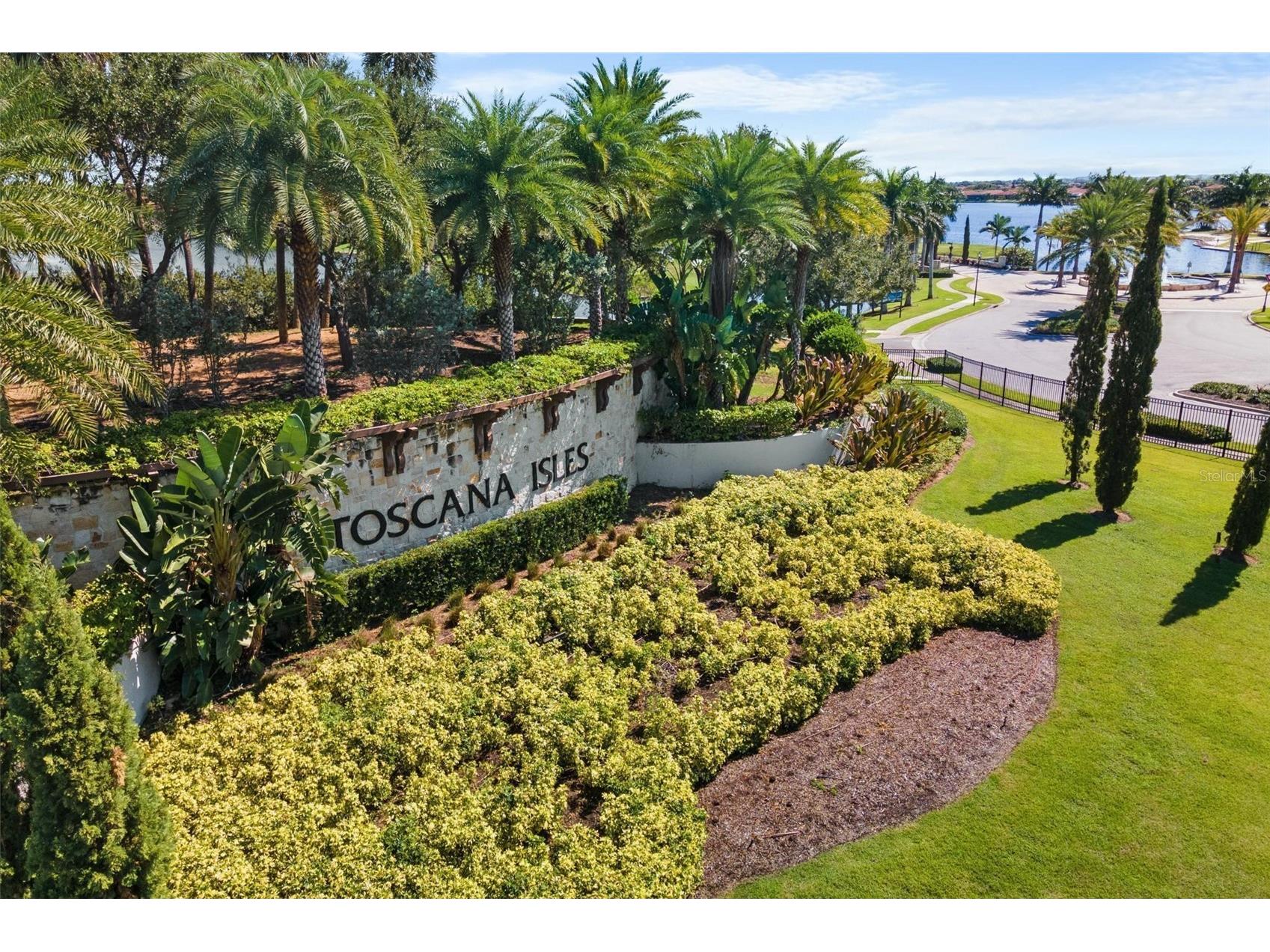 108 Maraviya Boulevard Nokomis FL 34275 - COMMUNITY LAKES A4683199 image2