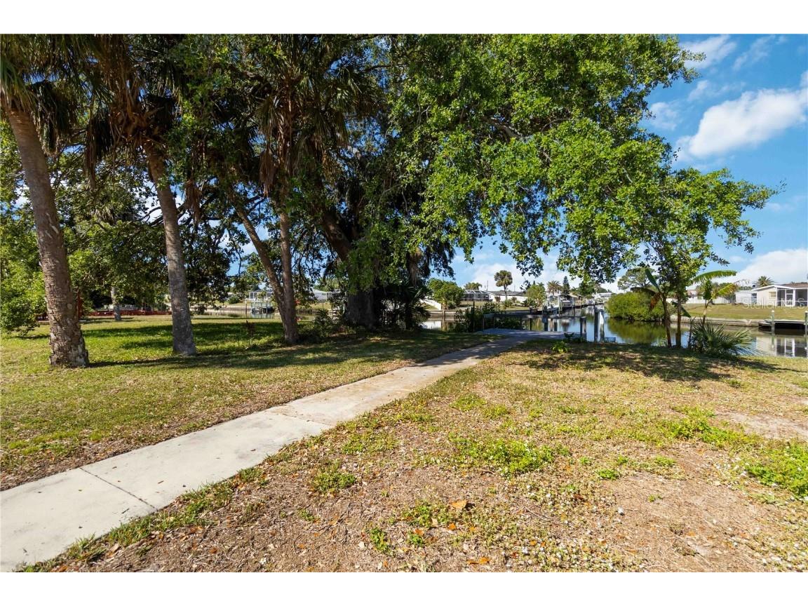 108 Martin Drive NE Port Charlotte FL 33952 - ELKCAM WATERWAY A4646760 image34