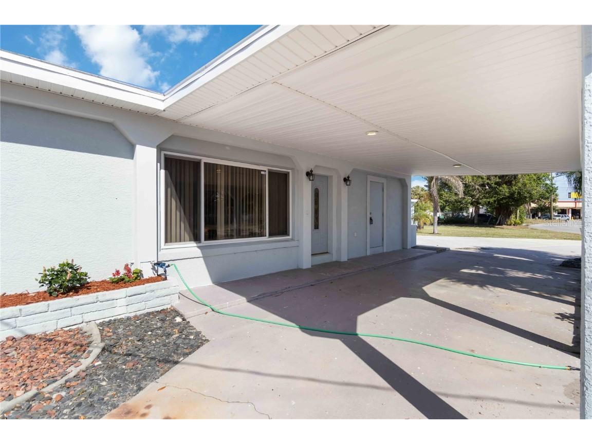 108 Martin Drive NE Port Charlotte FL 33952 - ELKCAM WATERWAY A4646760 image5