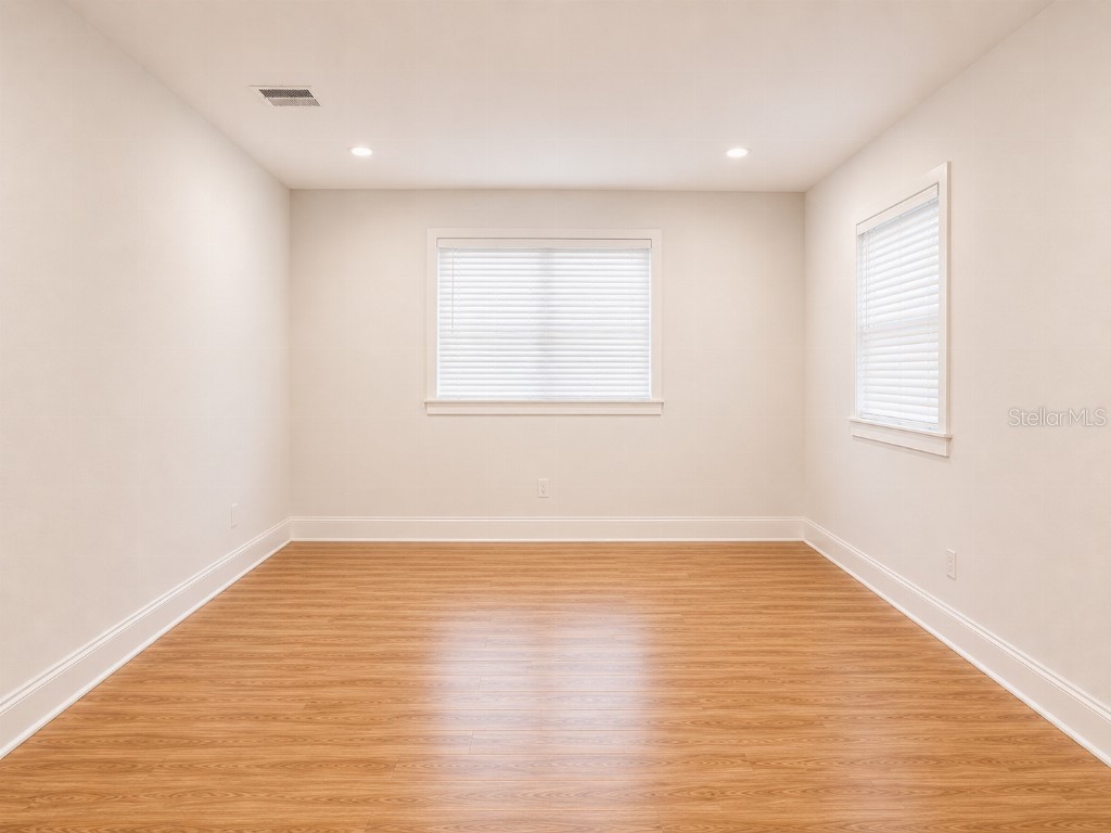 108 Mission Hills Avenue Tampa FL 33617 TB8513346 image10