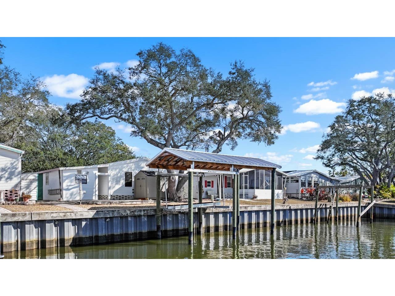 108 N Saint George Circle Apollo Beach FL 33572 TB8474794 image35